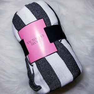 Victoria's Secret Beach Blanket